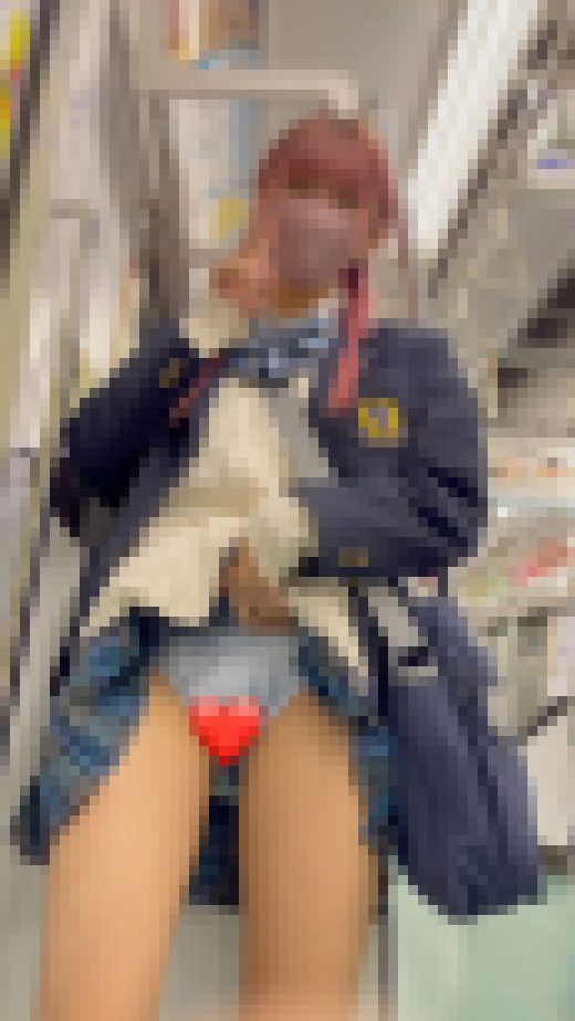 女子学生盗撮日記109　初登場！！青チェックピンク髪の激カワ美脚J系を電車内とトイレ内で盗撮【※完全主観22分超撮影】　サンプル画像1