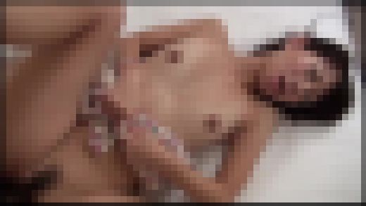 【ブリット】人妻貧乳 #061 EQ-338-10　サンプル画像3