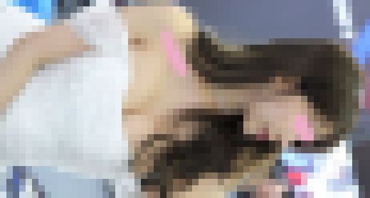 【超速報】東京オートサロン2024 ④ 豊満なおっぱいに美脚の美女お姉さんたち　サンプル画像1