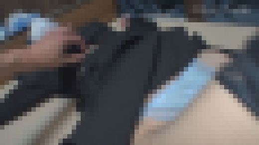 こちょこちょ族 アッシュ&青髪系ツインテールスレンダー娘 きい 19歳 私服編 サンプル画像3