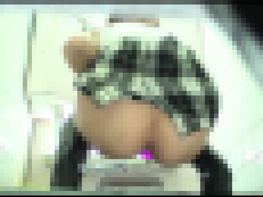 GAL接写 トイレ in大阪ゲームセンター #007 DTD-002-02　サンプル画像3