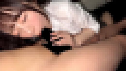 顔出し【個人撮影】ノリの良いおっぱいちゃんとの割り切り映像_潜在的にスケベな素質を秘めていましたw　サンプル画像2