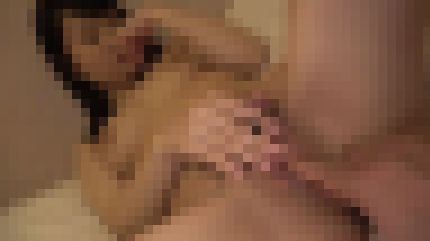 【再販】童顔巨乳の23歳人妻が初ハメ撮りで久しぶりの男根に感じまくり サンプル画像2