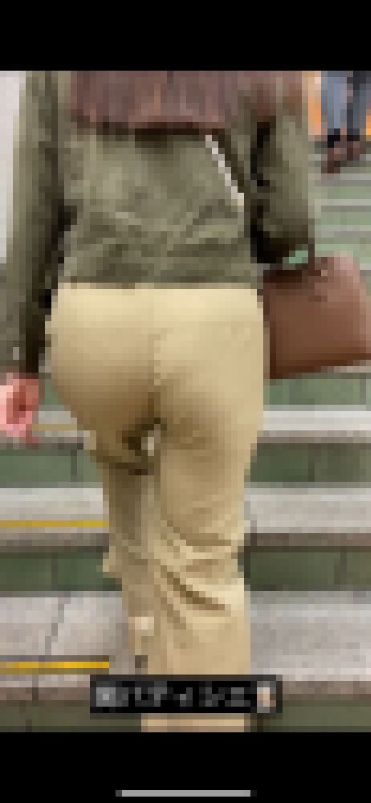 【着衣尻18】20代サブカル女子　サンプル画像2