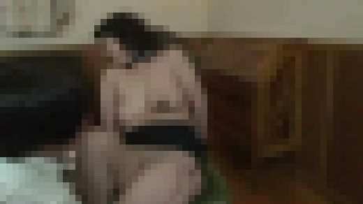 M覚醒!肉便●に堕とされた人妻 Part 1 IQPA-166-1 サンプル画像3