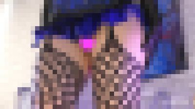 【ローアングルプライベート撮り】フリフリミニ＆ハイレグTバック　サンプル画像2