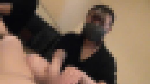 才能開花！「足コキ女王様」降臨！【続】【個人撮影】【完全主観】篠崎愛似☆美人オナクラ嬢ＪＤ（２２）にチ○コ見せつけまくりでカウパ　サンプル画像3