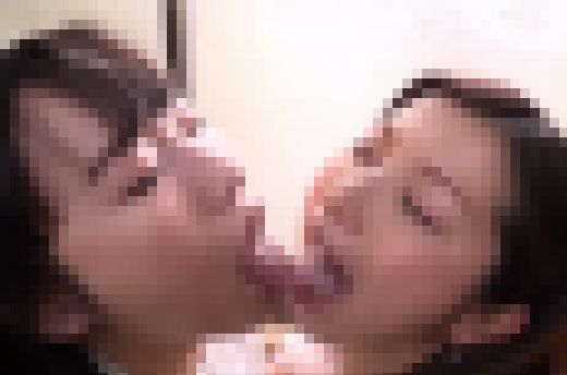女を狂わせるDキスの極意を美人レズたちから学ぼう001　サンプル画像2