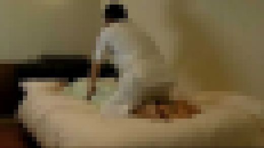 マッサージ師の毒牙に掛かる熟女達 Part 2 IQPA-181-2 サンプル画像2