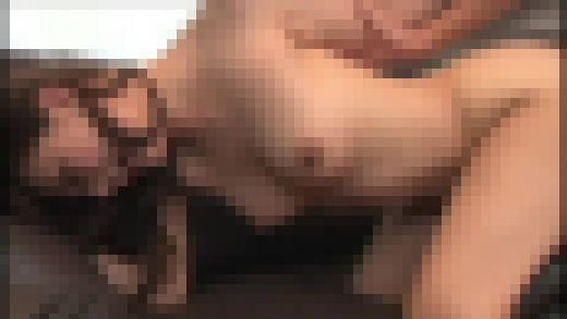 我慢できず母に大量中出しする息子！File.1　サンプル画像3
