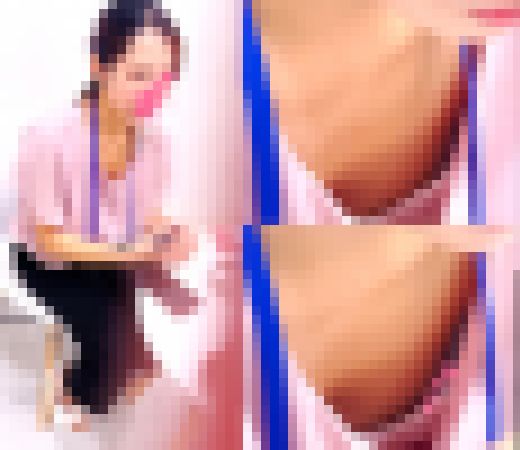 【胸チラ⑳】オフィカジュＯＬさん/スーツ姿の営業ＯＬさん「無防備おっぱい」　サンプル画像1