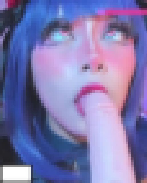 コスプレでアヘ顔しながらオナニーを披露する美女たち004　サンプル画像1