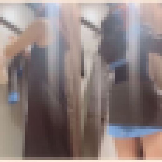 【試着室／内部カメラ】男子は立入禁止。素人女子の着替えに潜入操作（mp4）　サンプル画像1