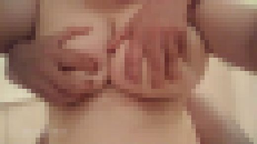 Ｋカップ爆乳を背後から鷲掴みにして揉みしだく動画（４シチュ）　サンプル画像2