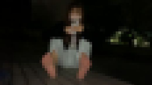 【完全裸足】第41弾!裸足で夜の街中を歩く女性 part2 サンプル画像1