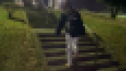 【完全裸足】第41弾!裸足で夜の街中を歩く女性 part2 サンプル画像2