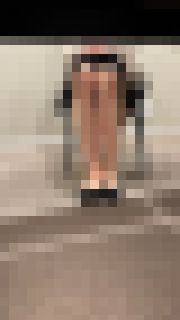 素足にパンプス、OLさんの蒸れた足の裏　サンプル画像2