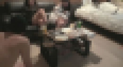 ５人のドS女性様によるのM男いじめ(2024)　サンプル画像1