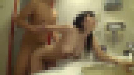 巨乳の22歳看護師が初めての撮影で手マンや挿入で絶叫 サンプル画像3