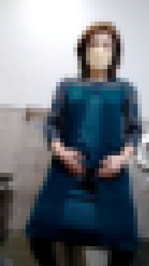 【女装】妊婦女装でパーティドレスを着用しオナニー　サンプル画像3