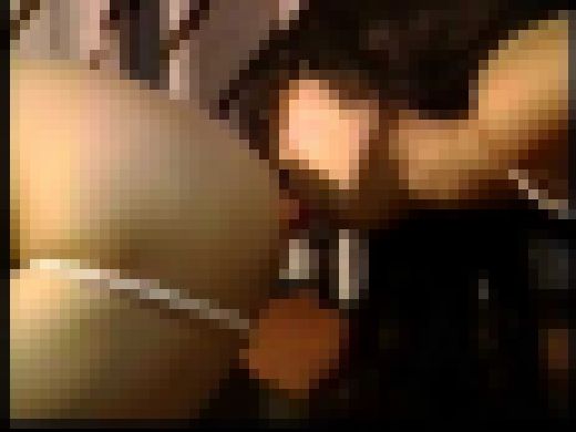 【記録映像】レズ性奴白書　剃毛・鞭打ち・蝋責め人形　Part 1　サンプル画像2