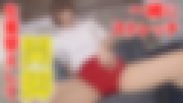 【個撮】可愛すぎるスポーツ女子みうちゃんが初Ｙ●uTubeでブルマ披露。再生数を狙って際どいエクササイズしたらハミパンどころじゃなくなったハプニング動画【FC2限定公開】　無料画像2