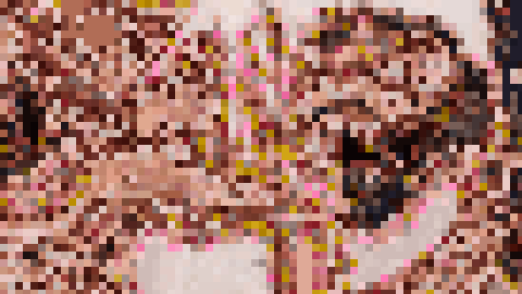 やしろちゃん1?才〇学生にしか見えないロリコン歓喜の小柄パイパン娘と3P乱交★はじめての電マでイカされまくってビクビク潮吹き♪夢中で腰振りおやじ生チンポにメロメロ?うぶマンに種付けしまくる性教育SEX!!　サンプル画像1