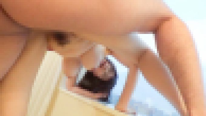 【個人】Kカップ大爆乳エリート奥様４９歳が娘の彼氏と鬼ハメ。野獣のような20代の性欲をブツけられ悶えイキ狂う個人撮影　無料画像14