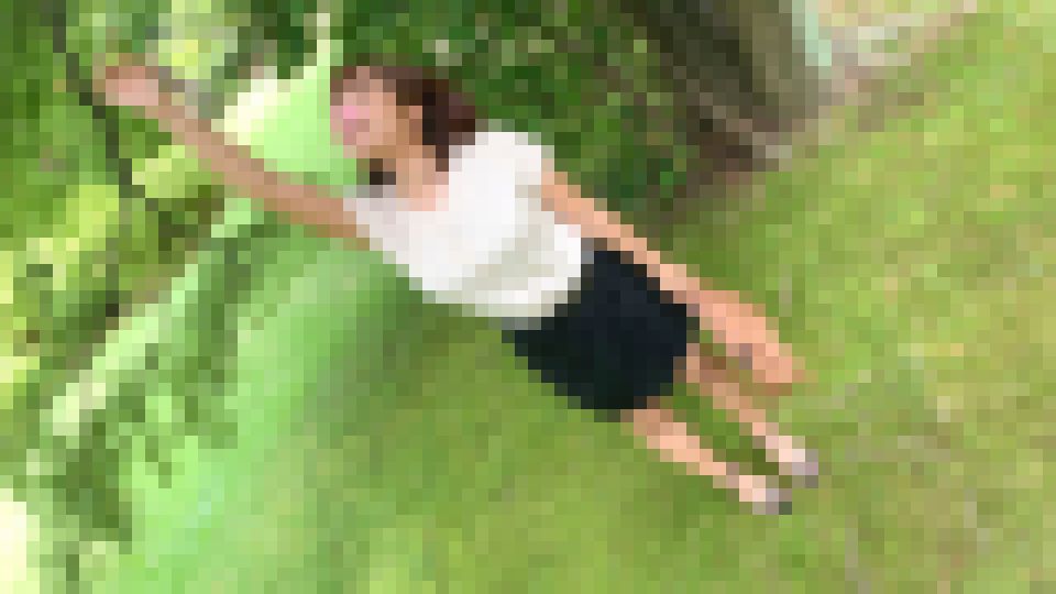 【浮気・個人撮影】最高峰Hカップ爆乳妻 27歳 淫乱浮気妻はイケメンちんぽが大好物。じゅぶ濡れ生マンコでチンポに股がり乳ぶるんぶるんさせて連続イキ！中出しを誘う絶倫奥様に大量射精【浮気映像流出】　無料画像2