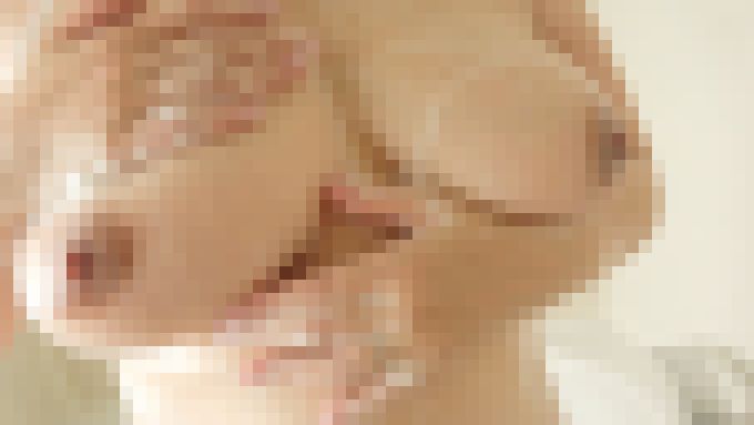 【個撮・リアル】有名女優Sが偽名で個人撮影に。首が回らなくなりセックス返済でリアル肉便器へ変貌する有名モデル【特別価格】　無料画像13