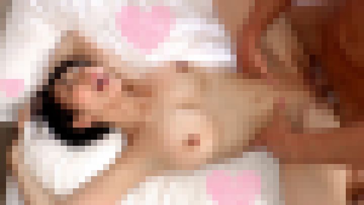 【6ms限定】【４K超高画質動画つき】ミニ系淫乱爆乳人妻と中出し不倫！卒業すぐセレブ婚した若妻は、焦らして膨らんだ巨大生チ●ポを生膣でシゴいて潮吹き絶頂！浮気精子をたっぷり搾り取る寝取られ痴女ビッチと個人撮影　サンプル画像9