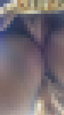 素人パンチラ狩り in お外で撮影会 vol.003 フリーの女性が集まる街 錦糸町で逆さ撮り 女子大生２人《1920ｘ1080 高画質ZIP付き》　サンプル画像6