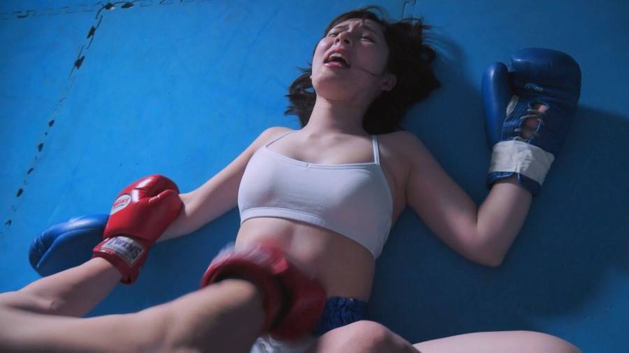 【HD】腹パンチ愛好家達の部屋 vol.04　サンプル画像02