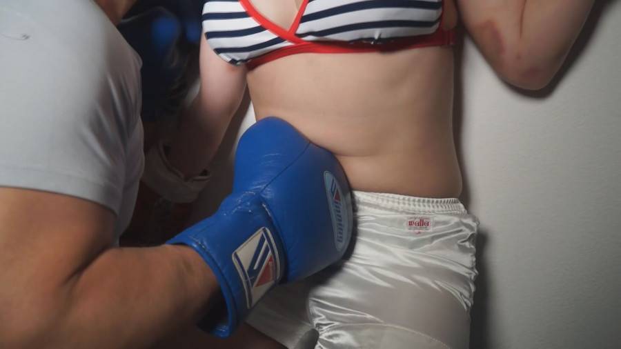 【HD】腹パンチ愛好家達の部屋 vol.07　サンプル画像08