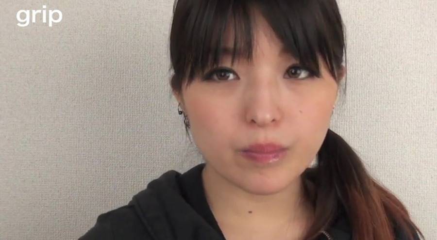 舌ピアス開口器痴女降臨!咀嚼嘔吐口腔逆レイプ 天野カナ　サンプル画像04