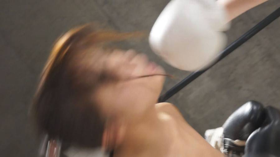 【HD】Beautiful Naked Woman Boxing Vol.2(ビューティフル・ネイキッド・ウーマン・ボクシング)　サンプル画像11